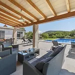 Villa La Sort